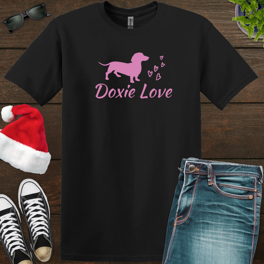 Doxie Love - Pink - Unisex Softstyle T-Shirt